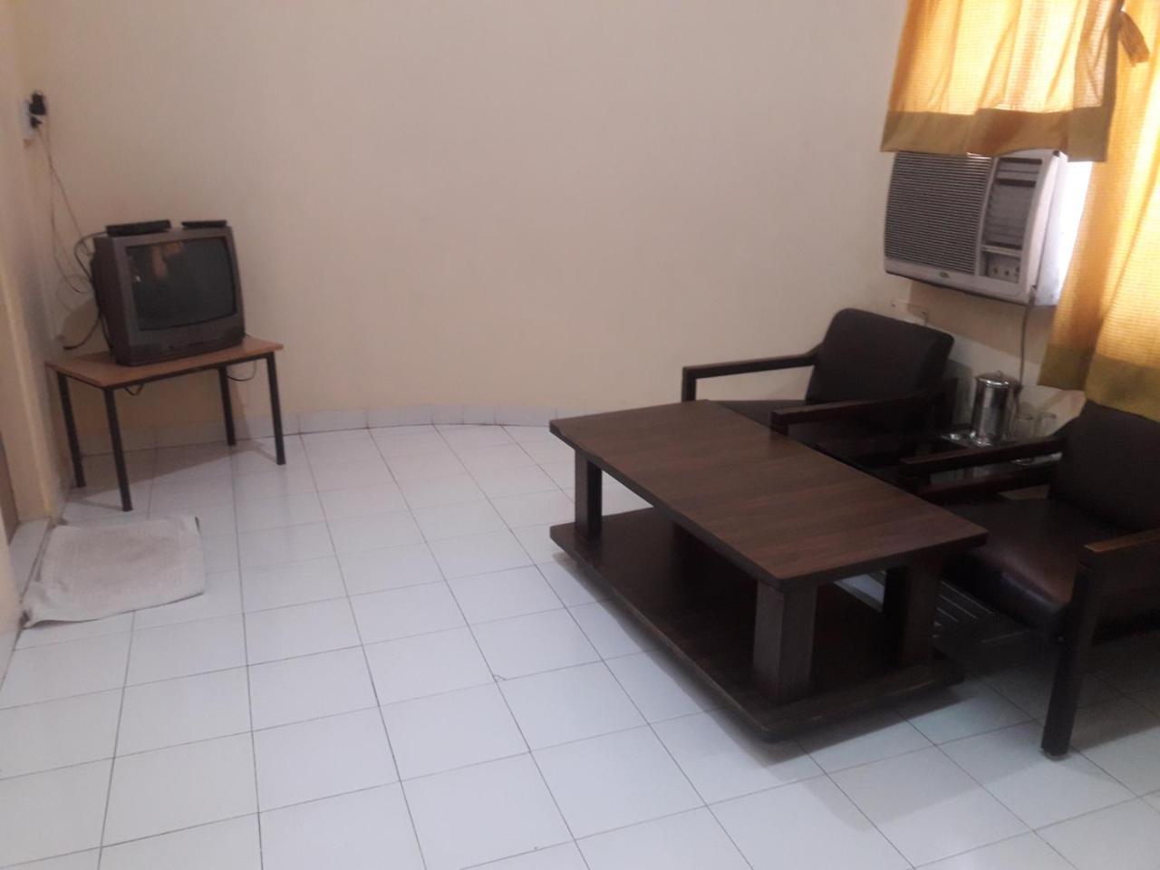 Maurya Residency Hotel ปูเน่ ภายนอก รูปภาพ